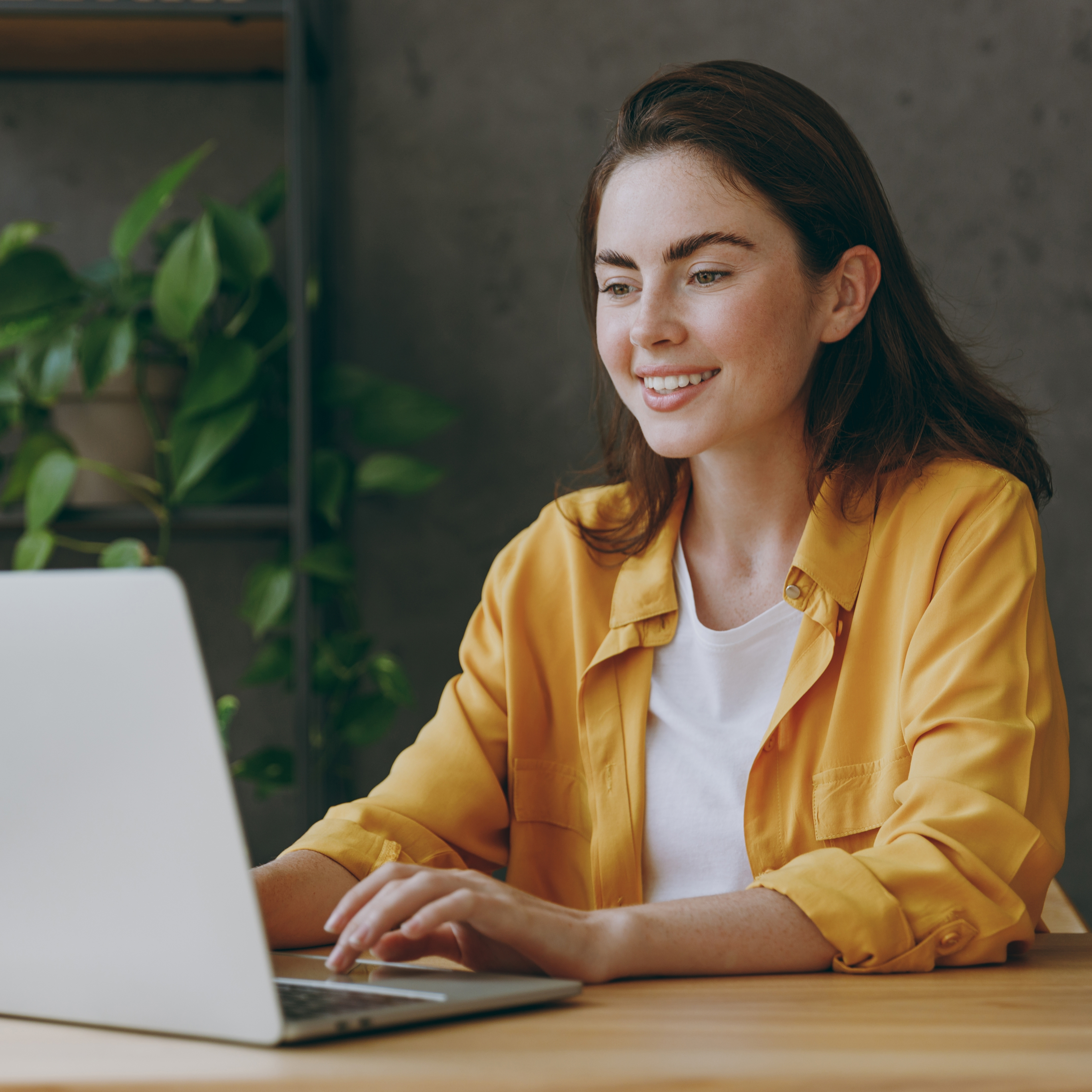 Lady working on laptop